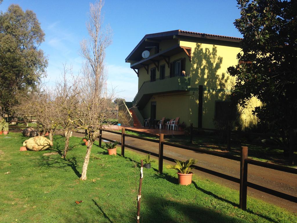 Country & Beach B&B Capoterra Εξωτερικό φωτογραφία