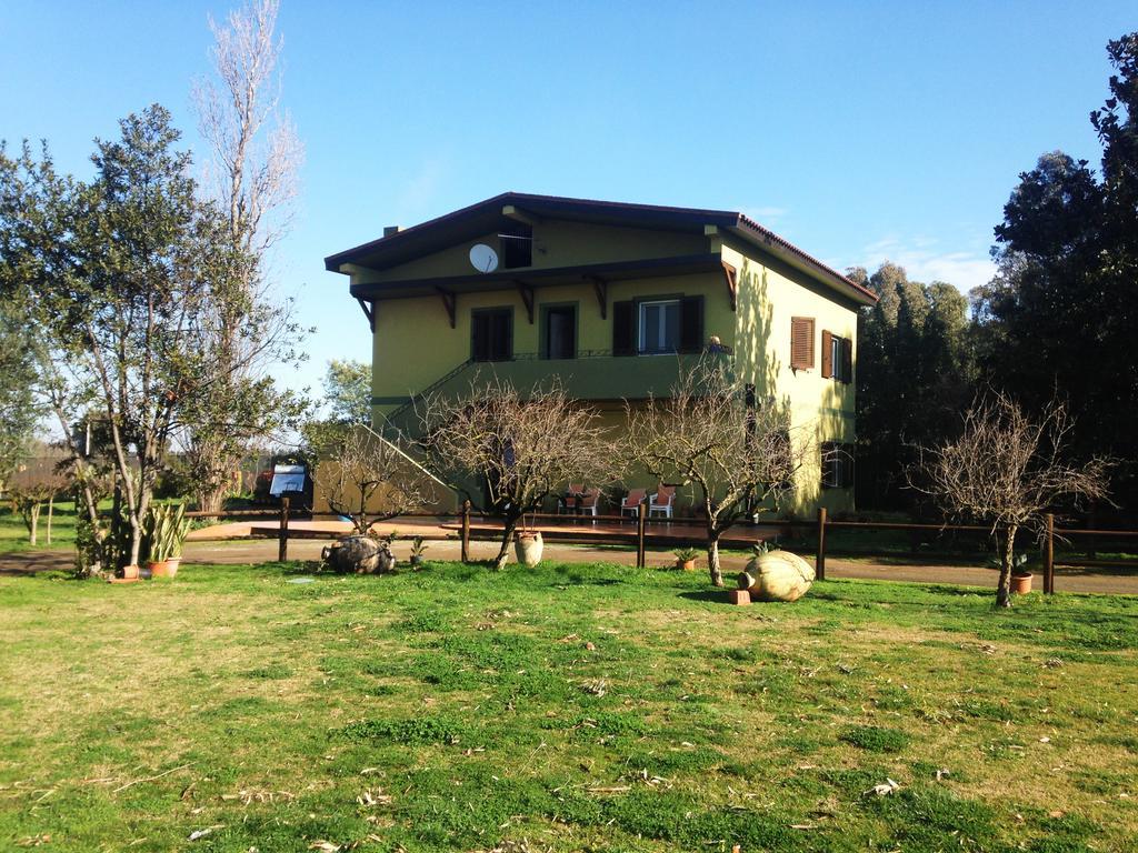 Country & Beach B&B Capoterra Εξωτερικό φωτογραφία