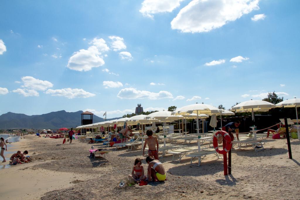 Country & Beach B&B Capoterra Εξωτερικό φωτογραφία